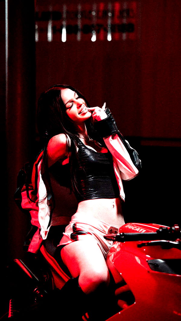 notnevaaadaa image ~ Altpins