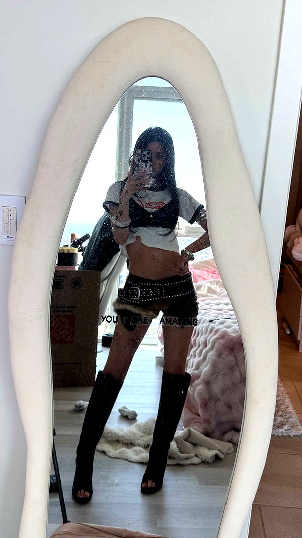 notnevaaadaa image ~ Altpins