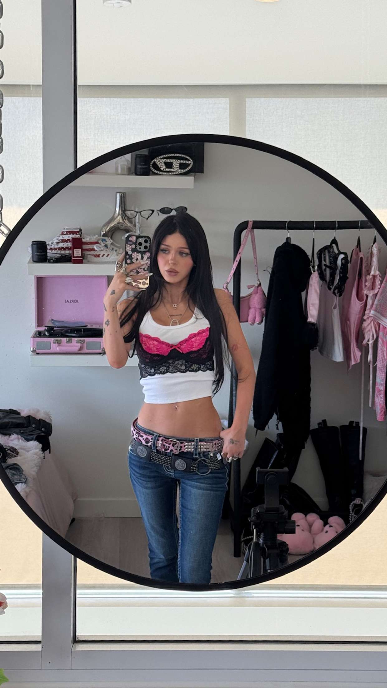 notnevaaadaa snapchat image archive image