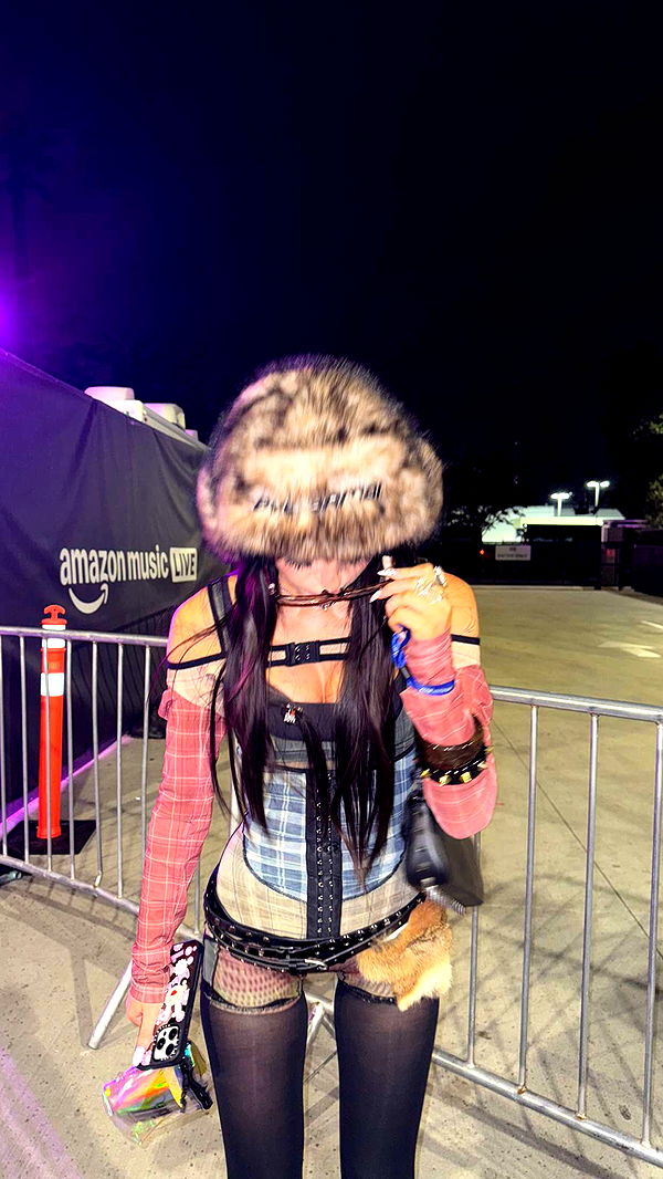 notnevaaadaa image ~ Altpins