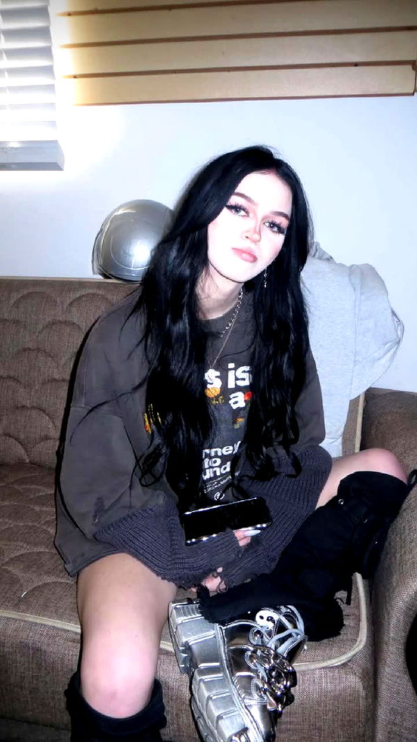 notnevaaadaaaa image ~ Altpins