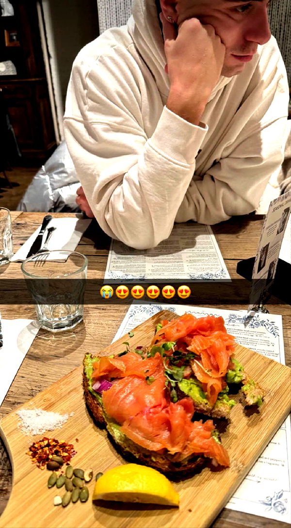 notnevaaadaaaa image ~ Altpins