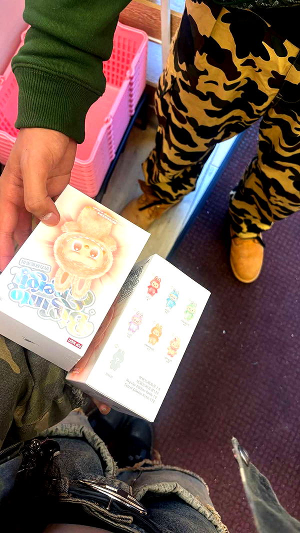 notnevaaadaaaa image ~ Altpins