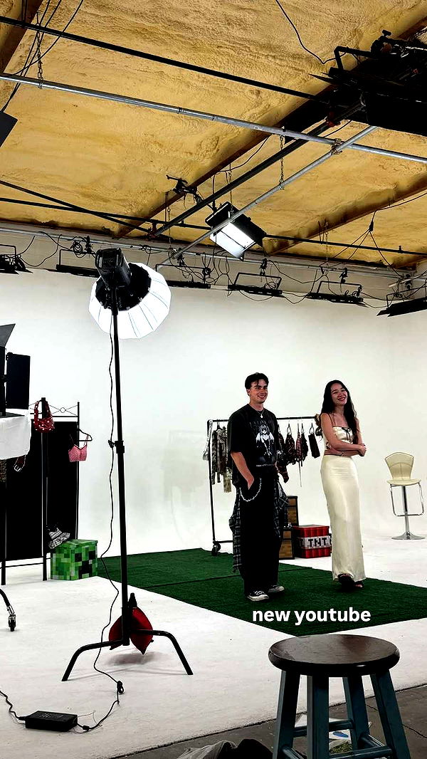 notnevaaadaaaa image ~ Altpins