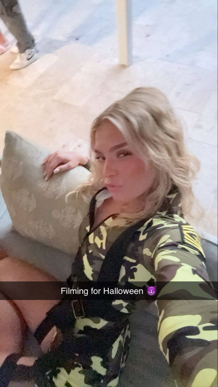 onlygracexrayne snapchat image archive image