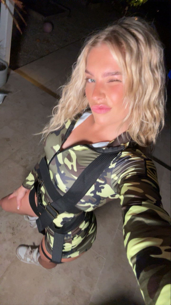 onlygracexrayne snapchat image archive image