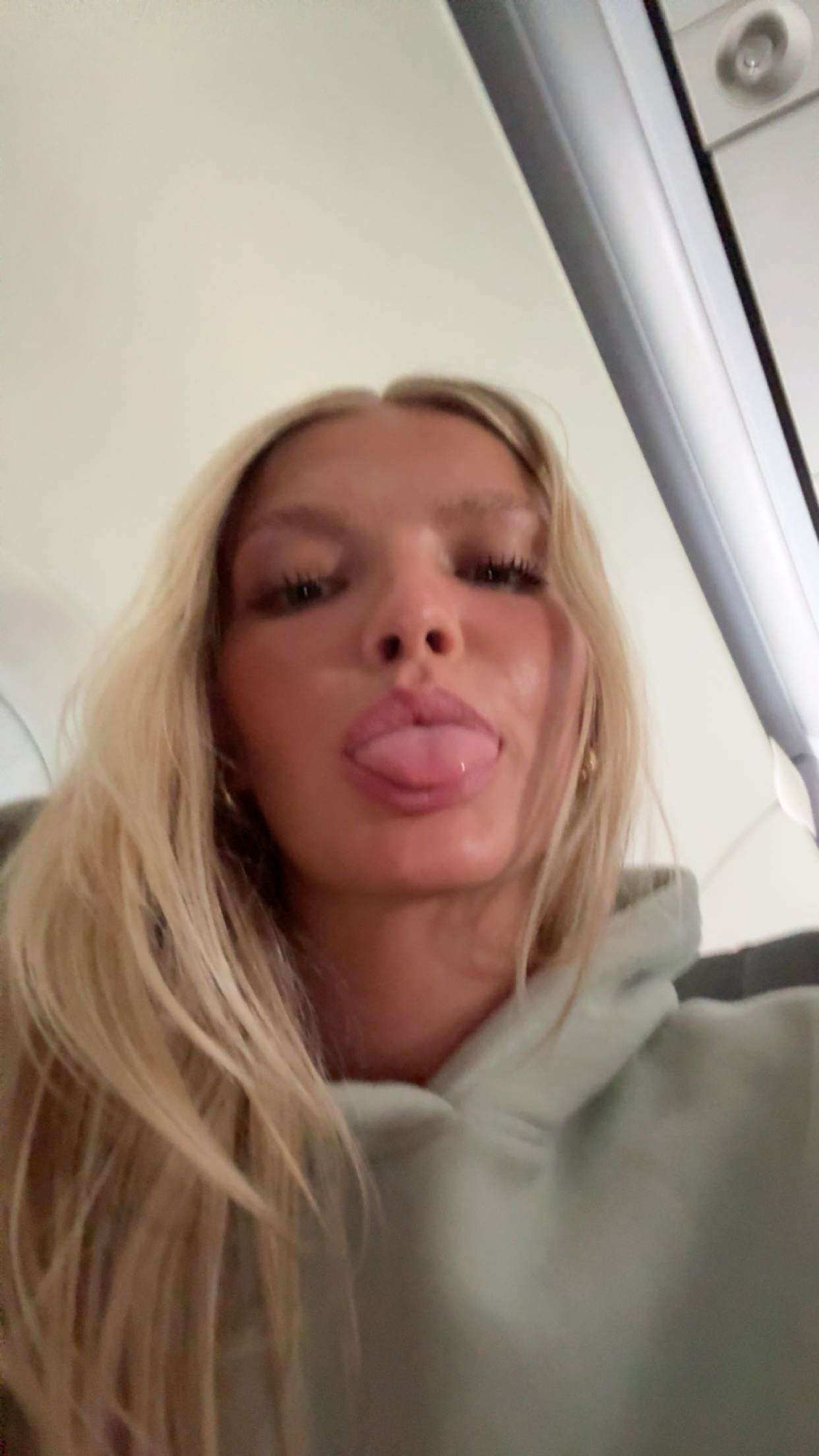 onlygracexrayne snapchat image archive image