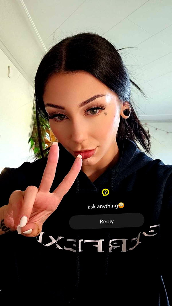 perfexiia snapchat image archive image