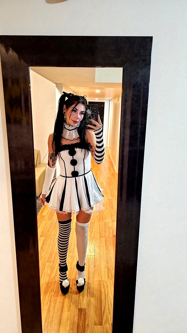 perfexiia snapchat image archive image