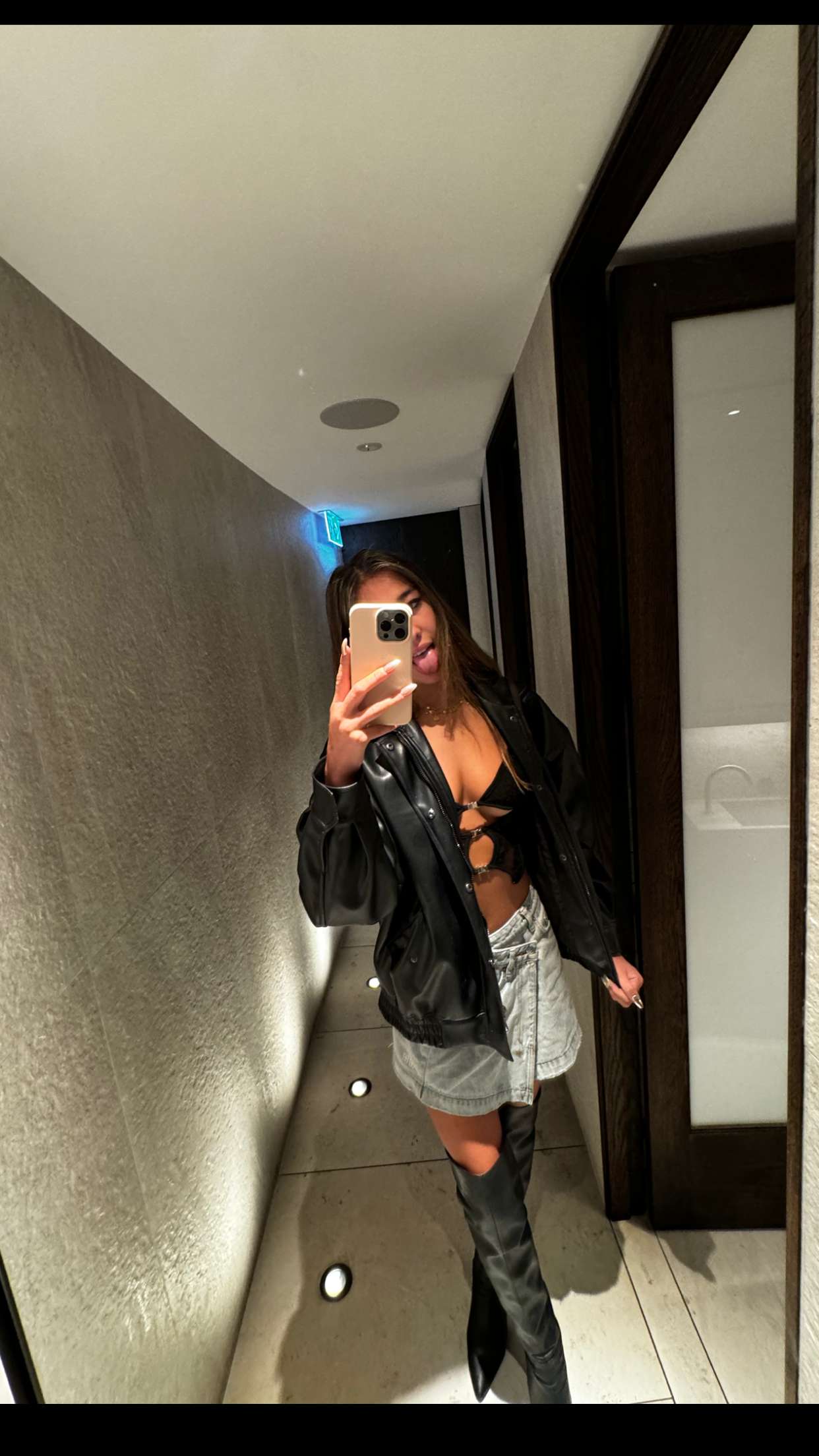 ppwyang0 snapchat image archive image