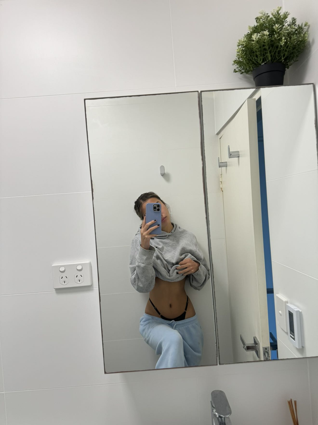 ppwyang0 snapchat image archive image