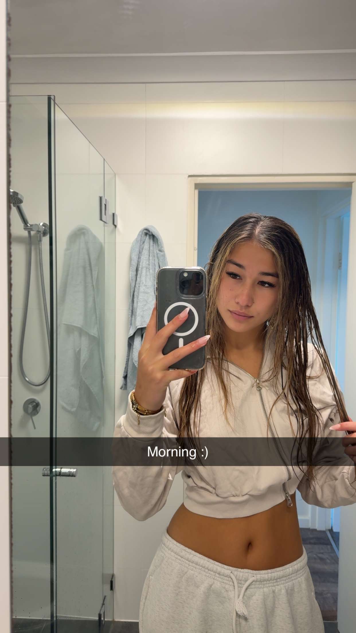 ppwyang0 snapchat image archive image