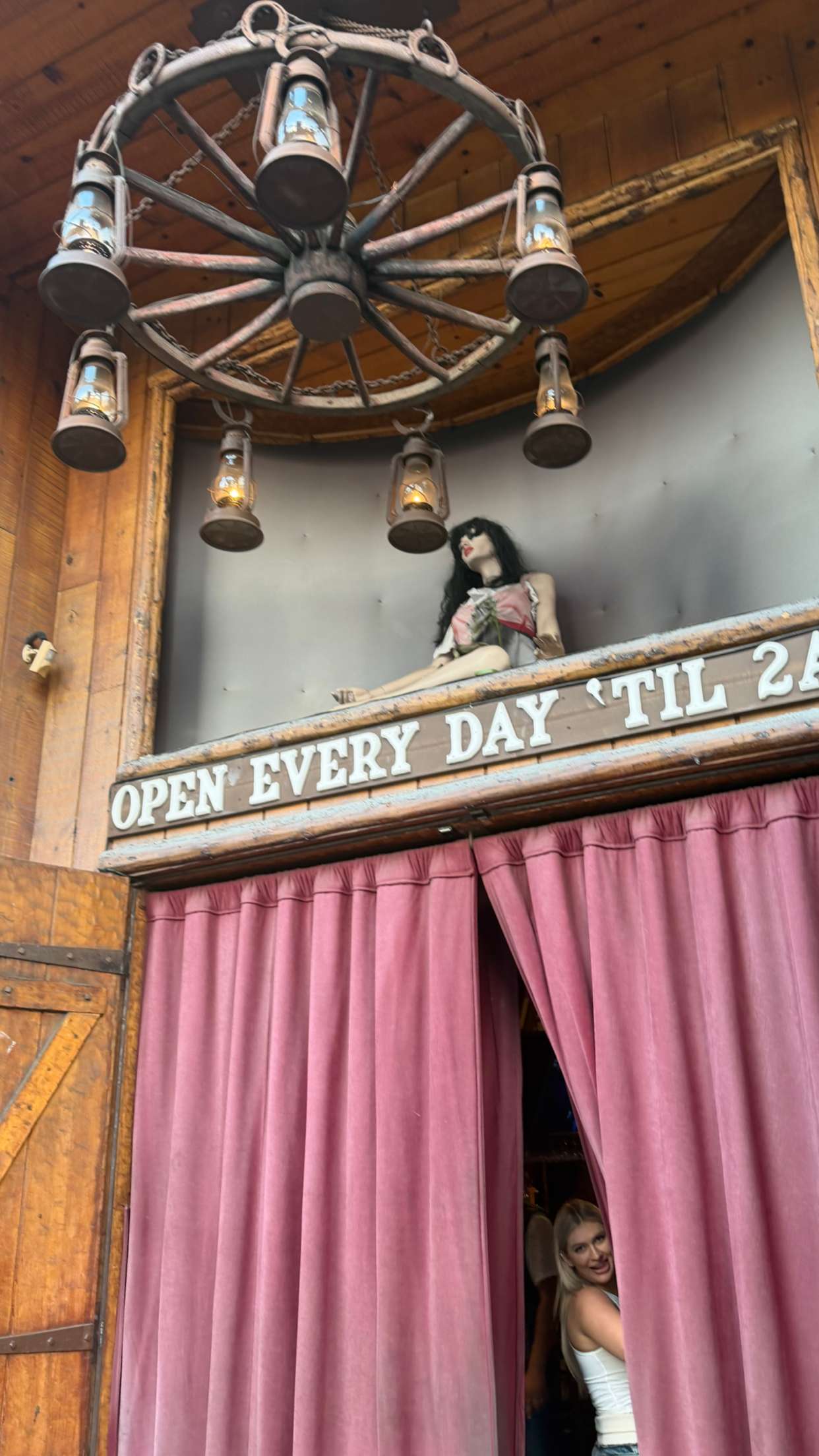 ppwyang0 snapchat image archive image