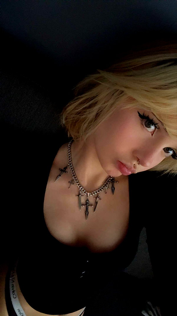 ratskelet0n snapchat image archive image