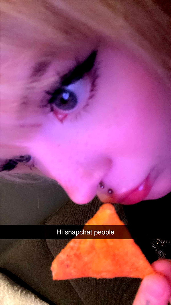 ratskelet0n snapchat image archive image