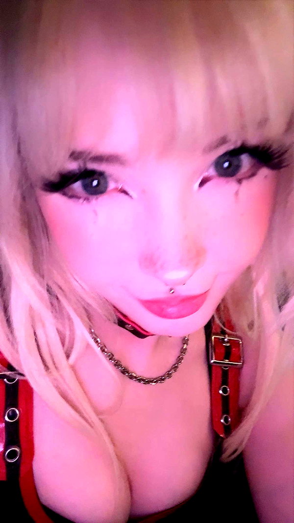 ratskelet0n snapchat image archive image