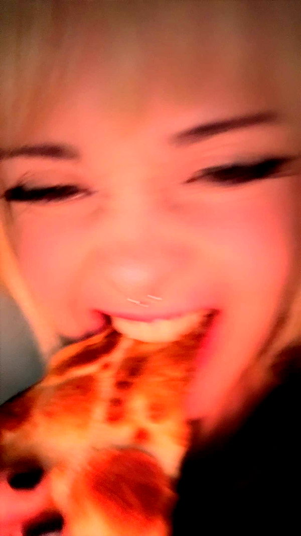 ratskelet0n snapchat image archive image