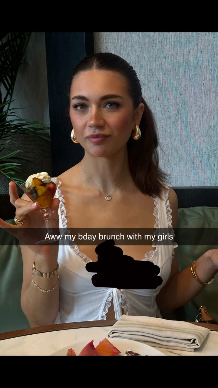 realhaylujan snapchat image archive image