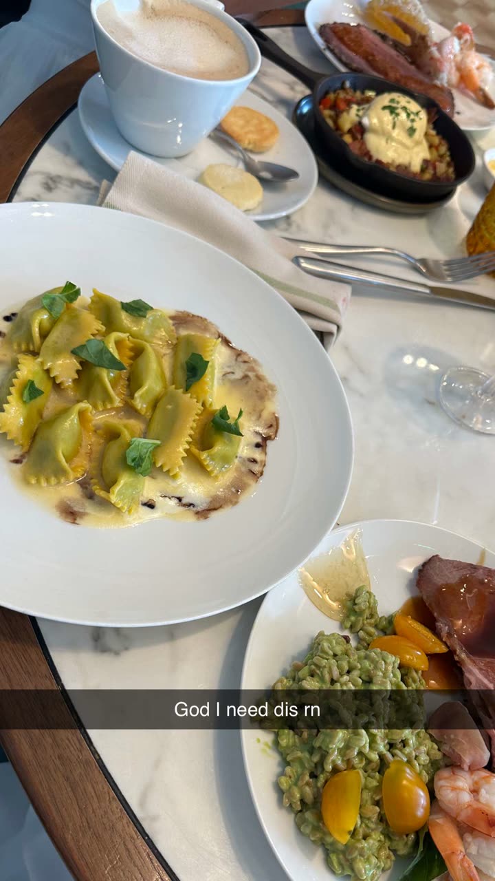 realhaylujan snapchat image archive image