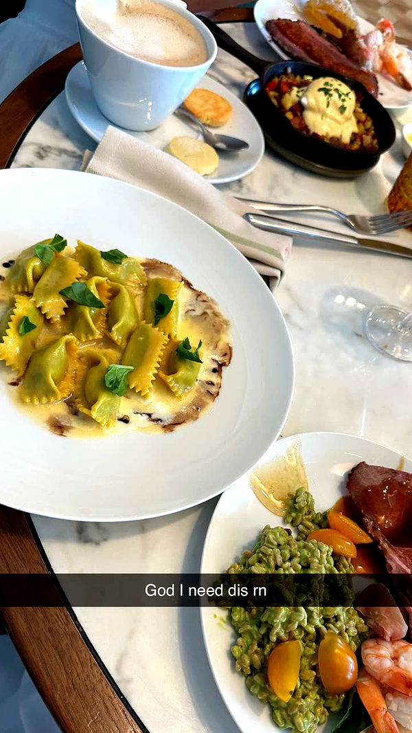 realhaylujan image ~ Altpins