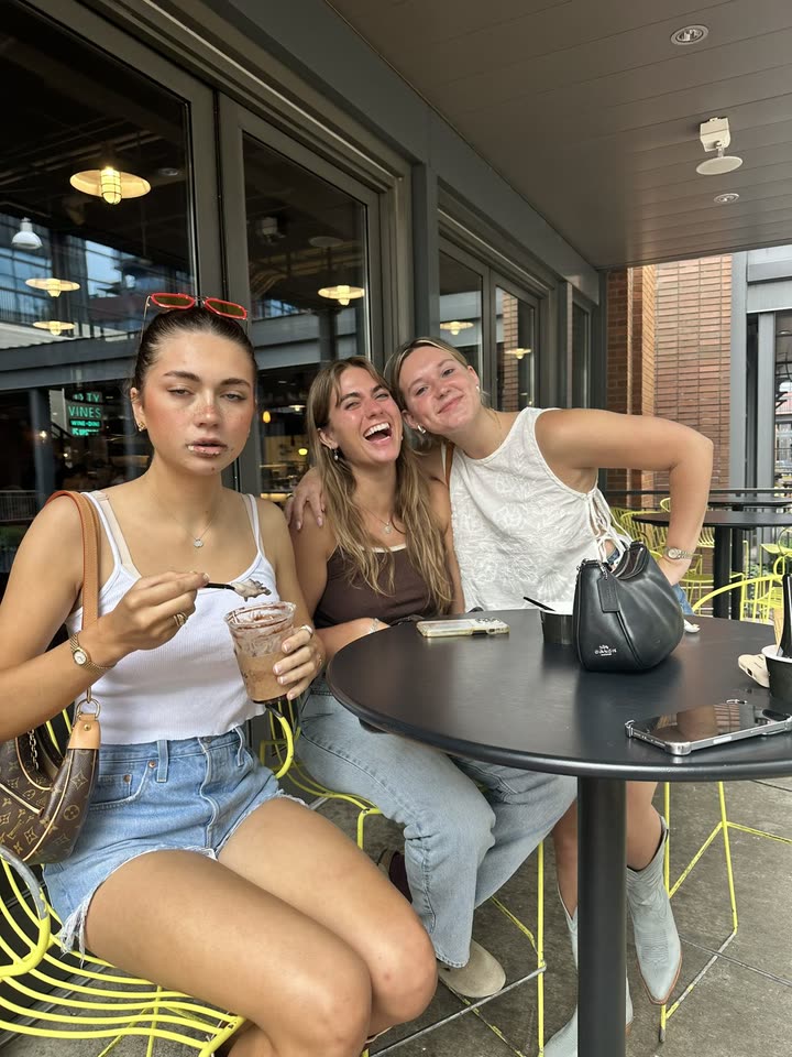 realhaylujan snapchat image archive image