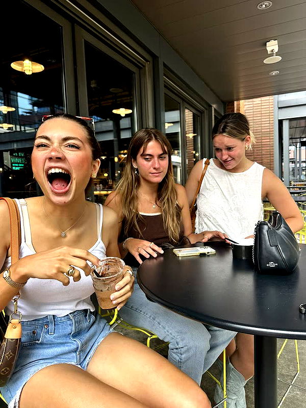 realhaylujan image ~ Altpins