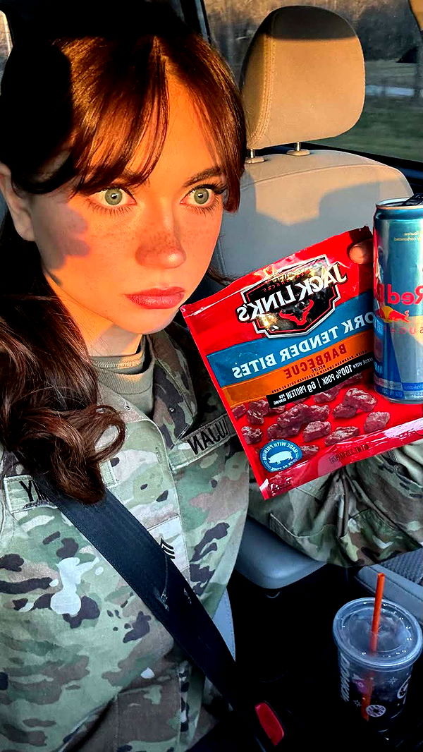 realhaylujan image ~ Altpins