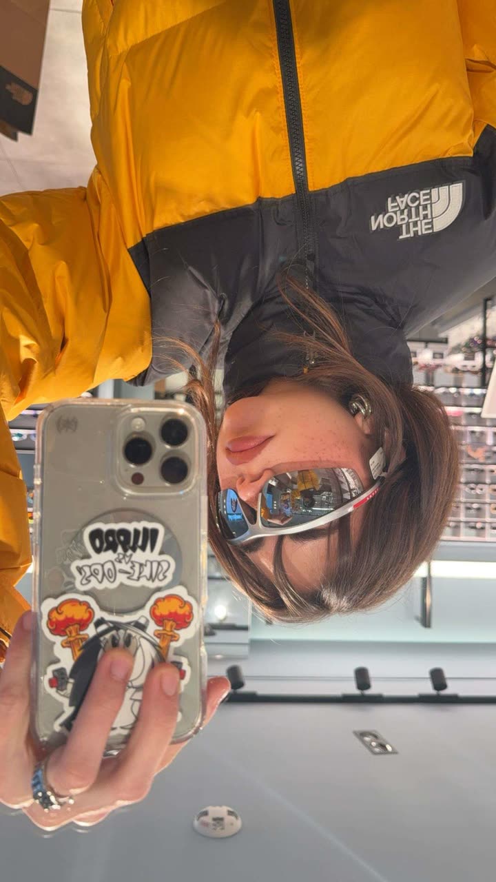 realhaylujan snapchat image archive image