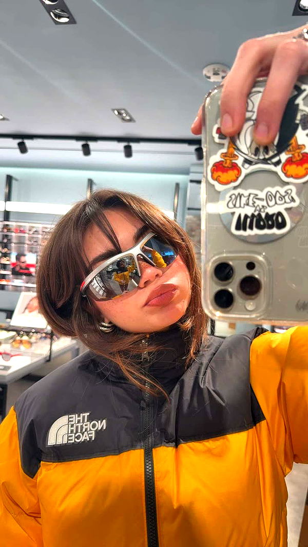 realhaylujan image ~ Altpins