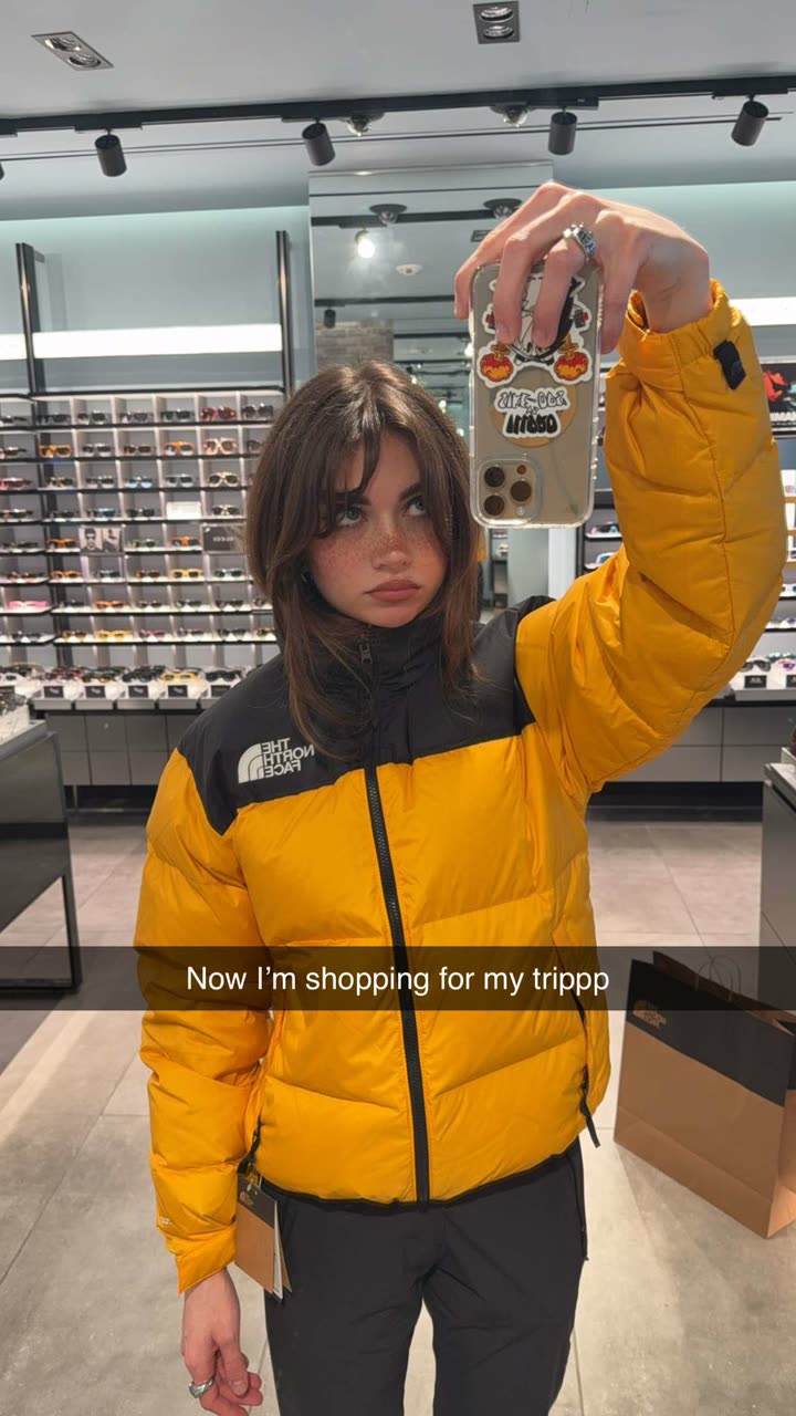 realhaylujan snapchat image archive image