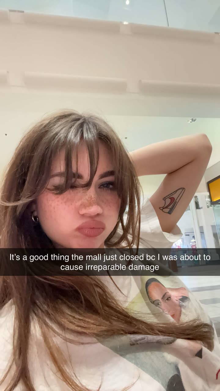 realhaylujan snapchat image archive image