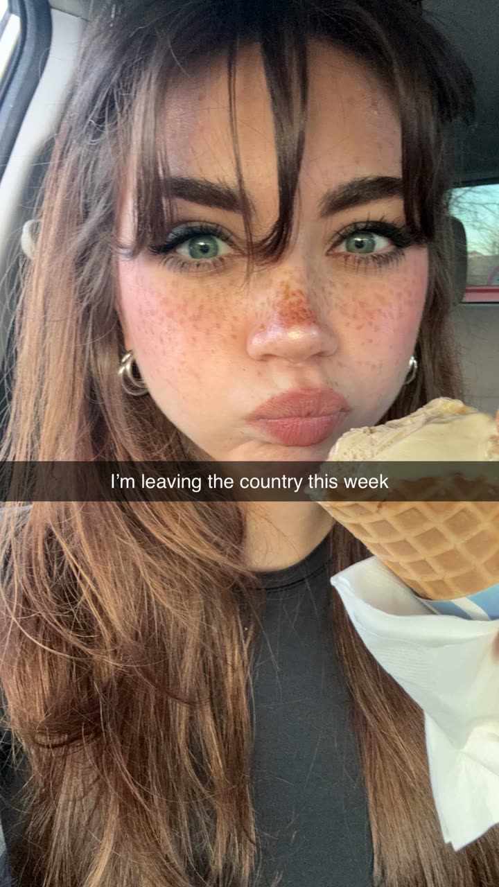 realhaylujan snapchat image archive image