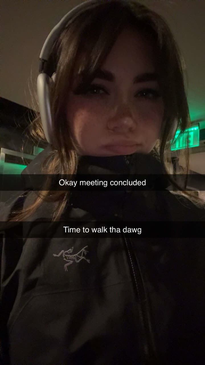 realhaylujan snapchat image archive image