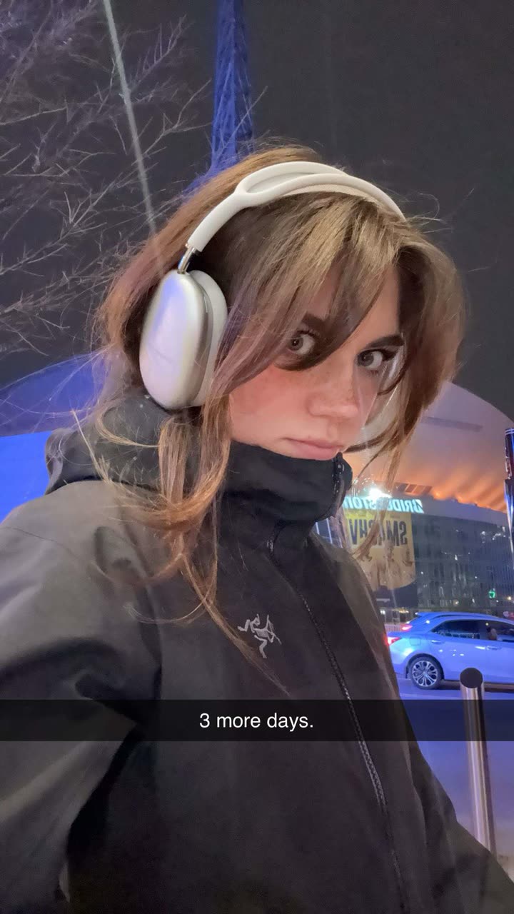 realhaylujan snapchat image archive image