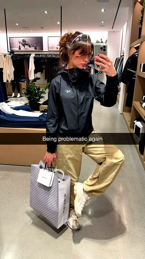 realhaylujan image ~ Altpins