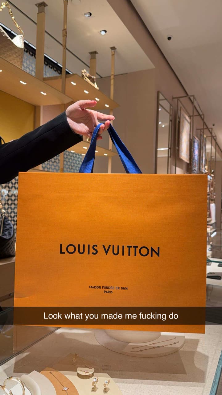 realhaylujan snapchat image archive image