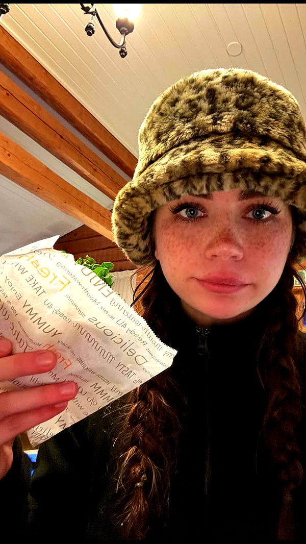 realhaylujan image ~ Altpins