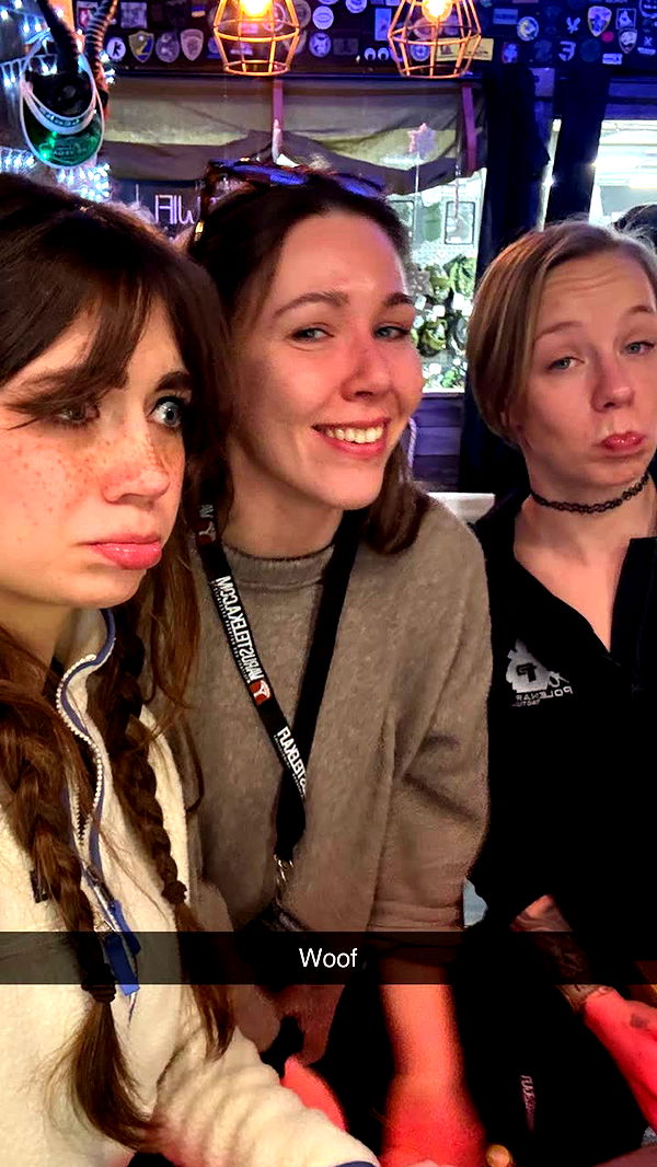 realhaylujan image ~ Altpins