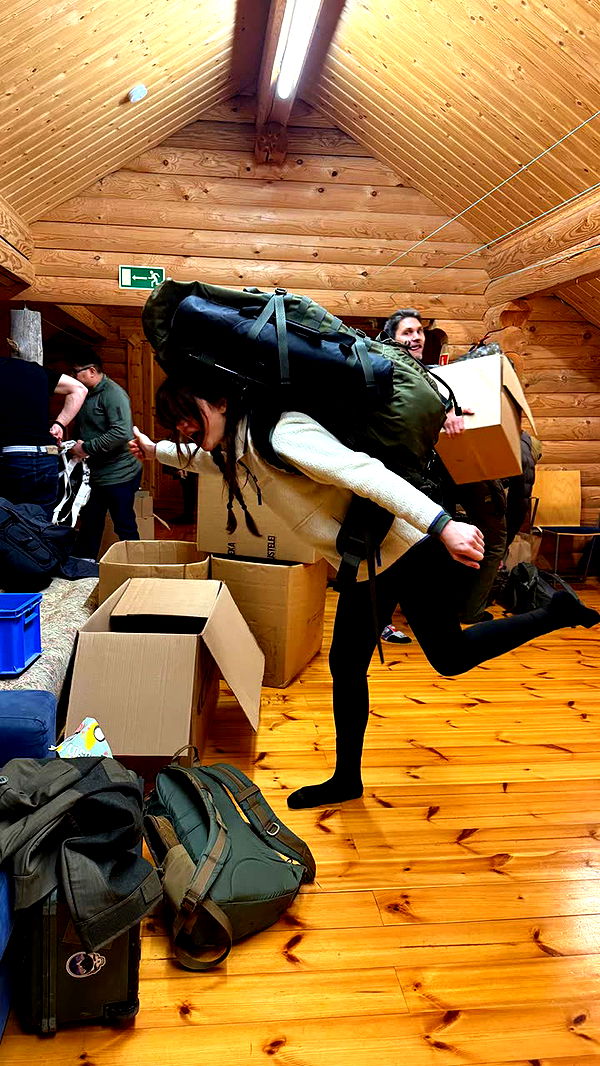 realhaylujan image ~ Altpins