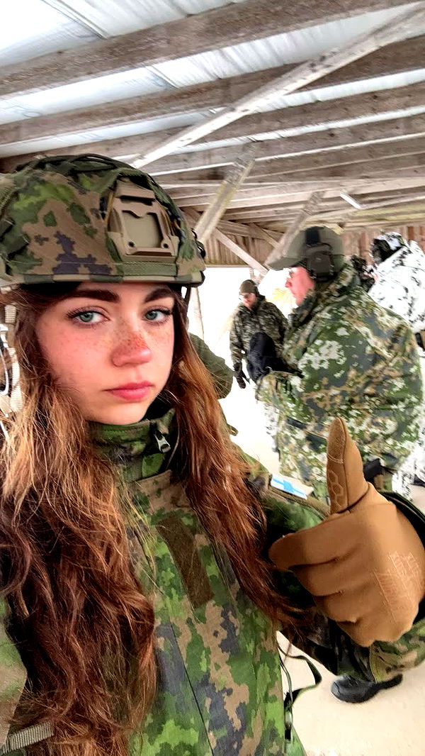 realhaylujan image ~ Altpins