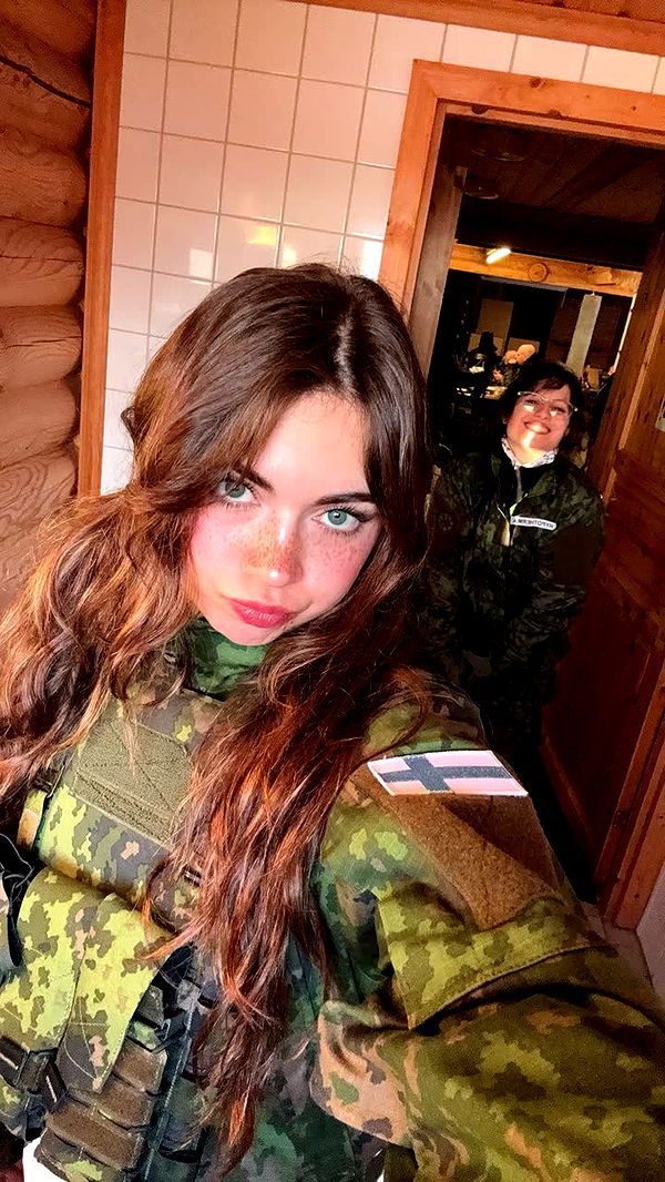 realhaylujan image ~ Altpins