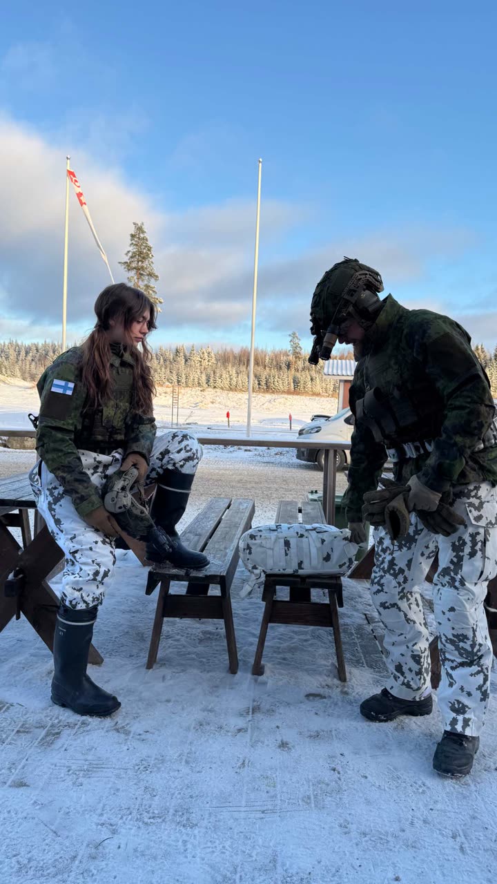 realhaylujan snapchat image archive image