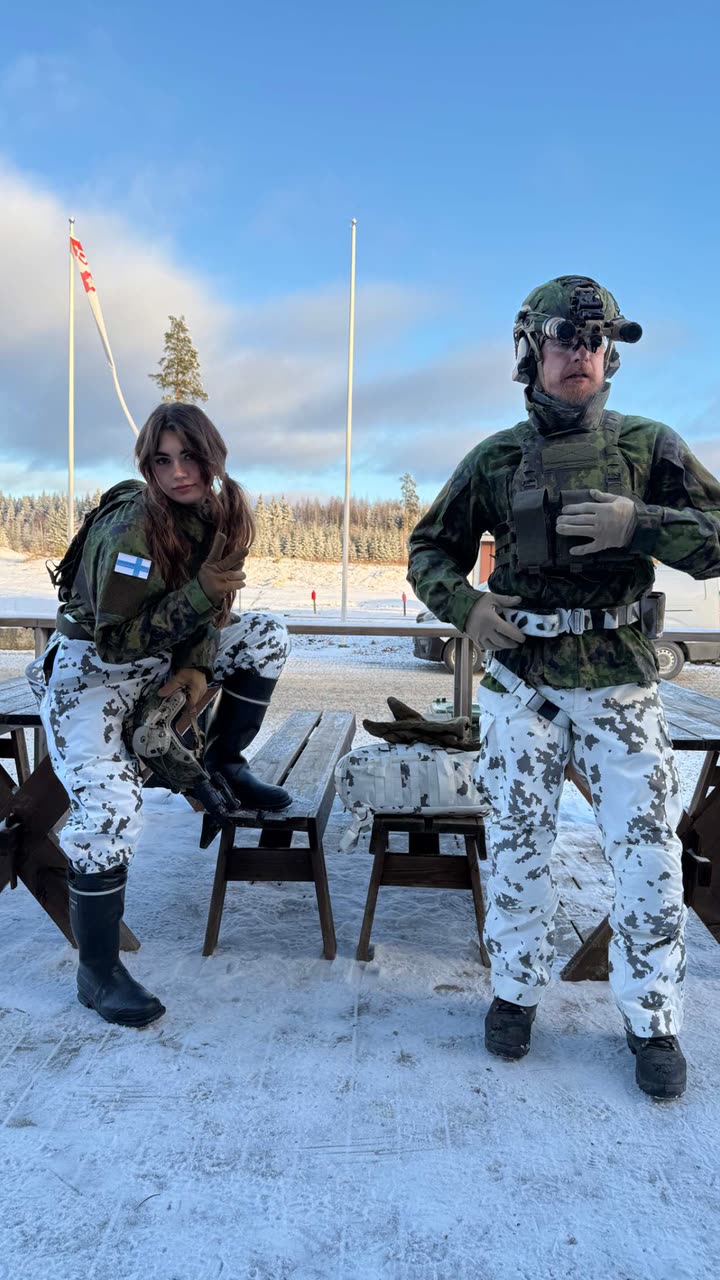 realhaylujan snapchat image archive image