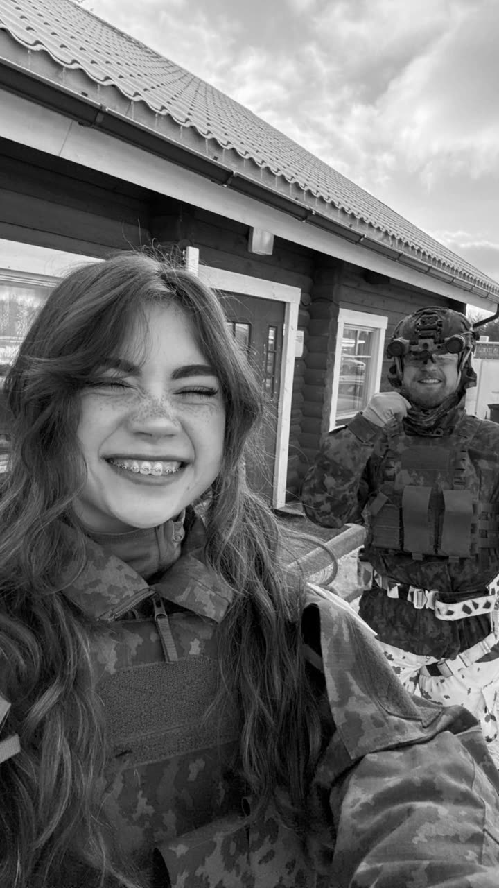 realhaylujan snapchat image archive image