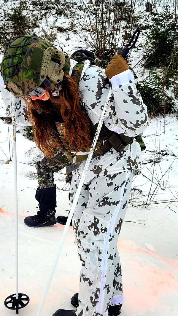 realhaylujan image ~ Altpins