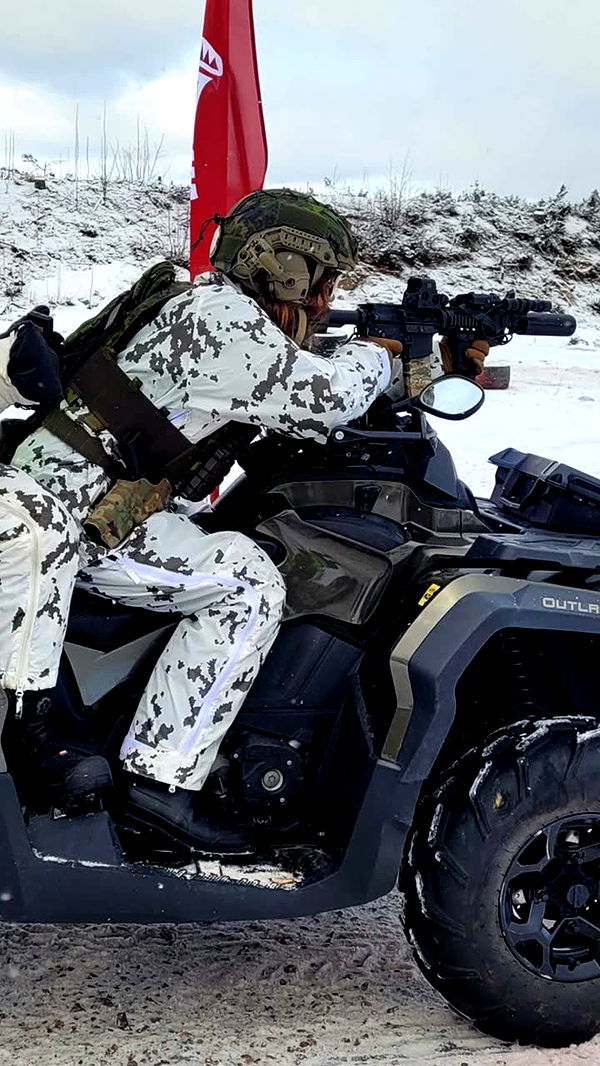 realhaylujan image ~ Altpins