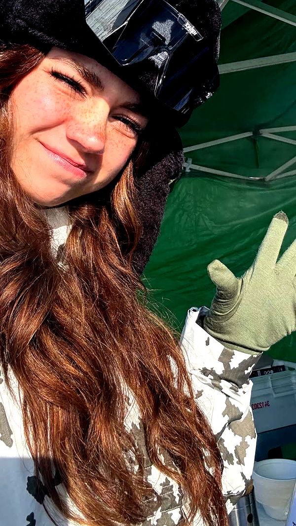 realhaylujan image ~ Altpins