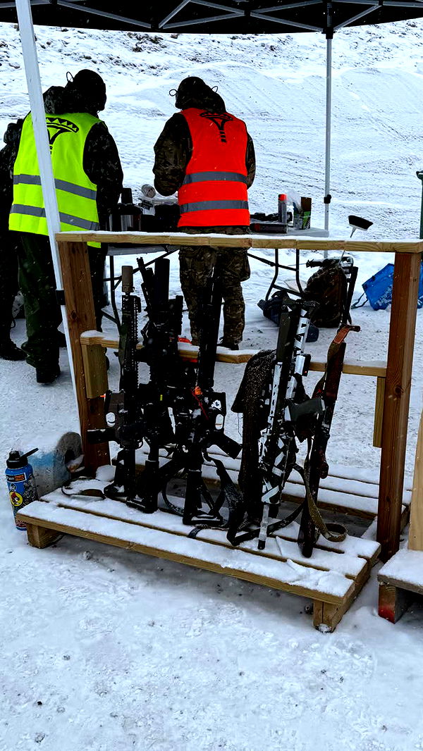 realhaylujan image ~ Altpins