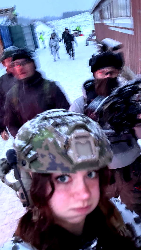 realhaylujan image ~ Altpins