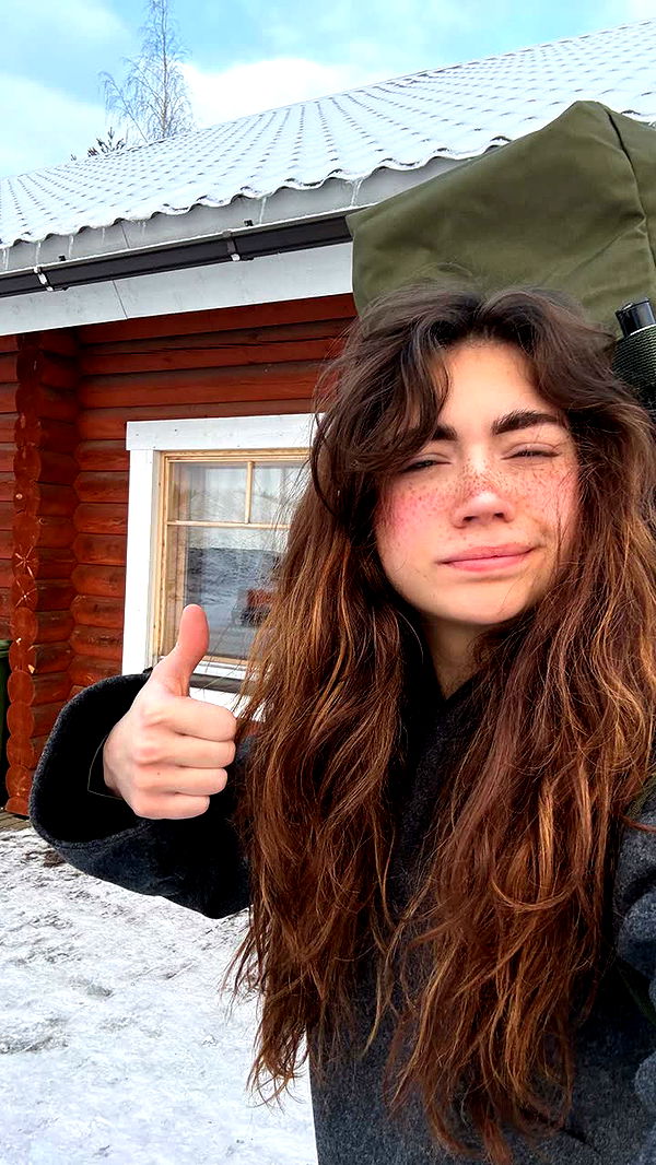 realhaylujan image ~ Altpins